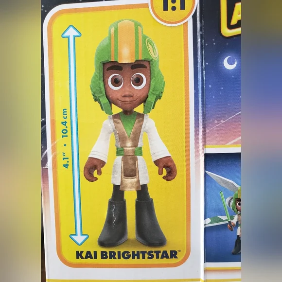 Disney Star Wars Young Jedi Adventures Kai Brightstar Green and White Playset. - Picture 3 of 6